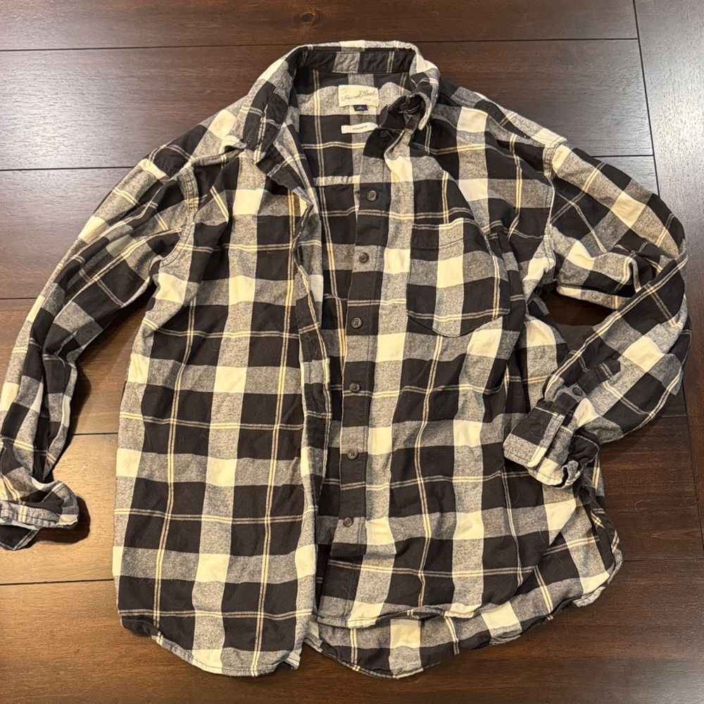 Universal Thread Checkered Button Down Shirt - image 1